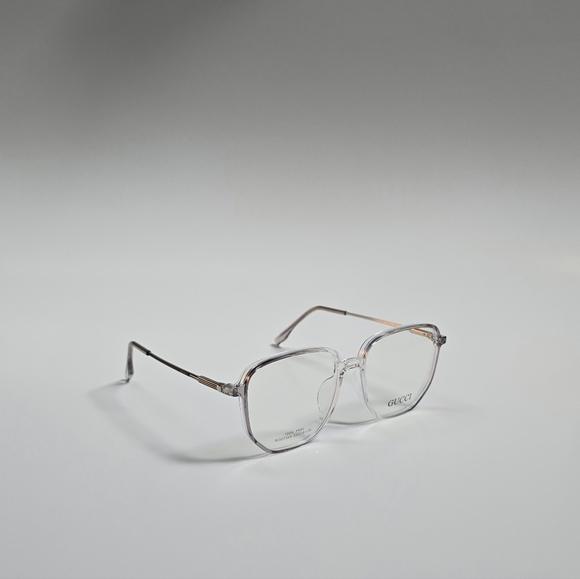New GUCCI Eyeglasses - Picture 4 of 5